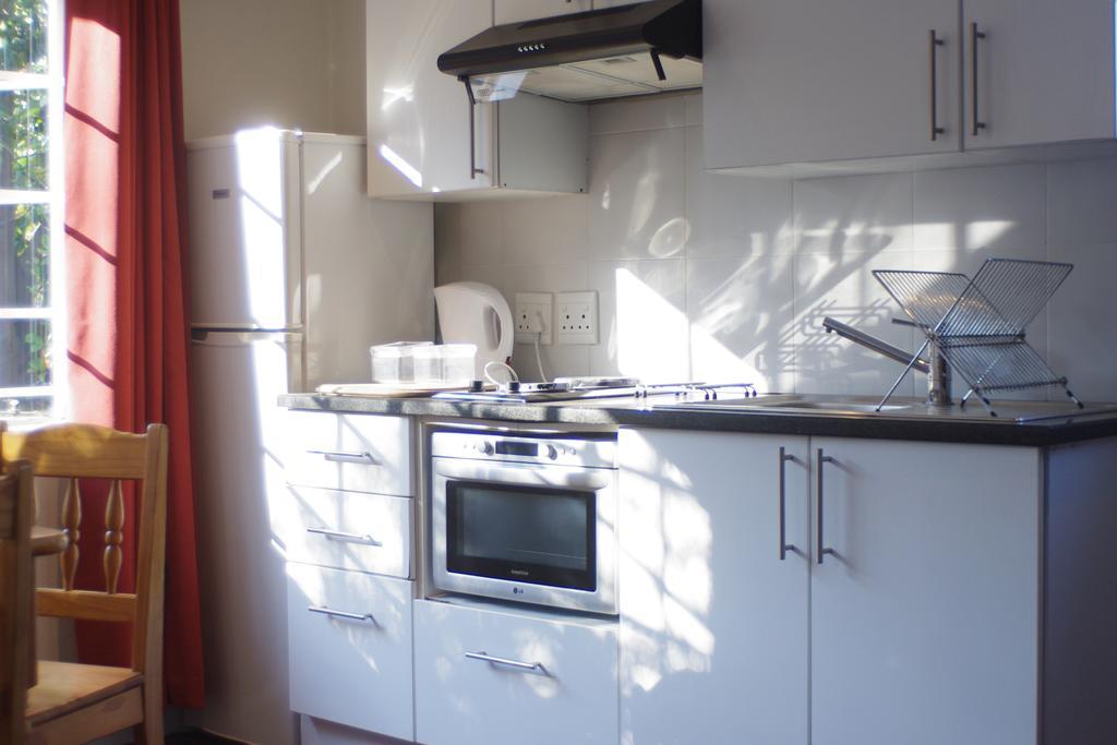 Pepper Tree Guest House Rivonia Sandton Exterior foto