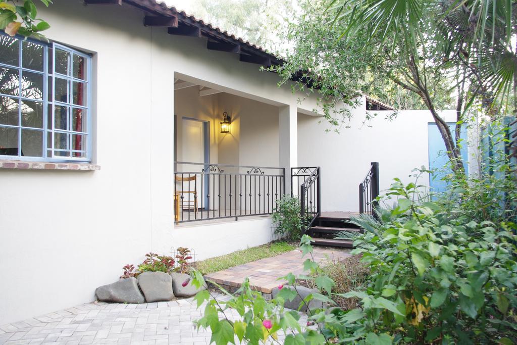 Pepper Tree Guest House Rivonia Sandton Exterior foto